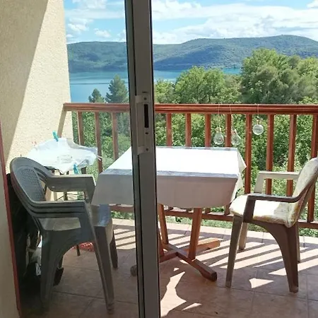 アパート Les Hauts Du サント・クロワ・デュ・ヴェルドン